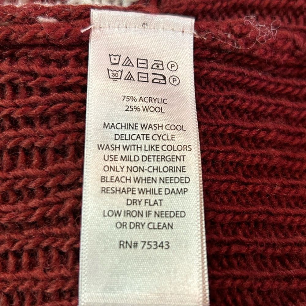 Ruby Moon sweater - Picture 4 of 4